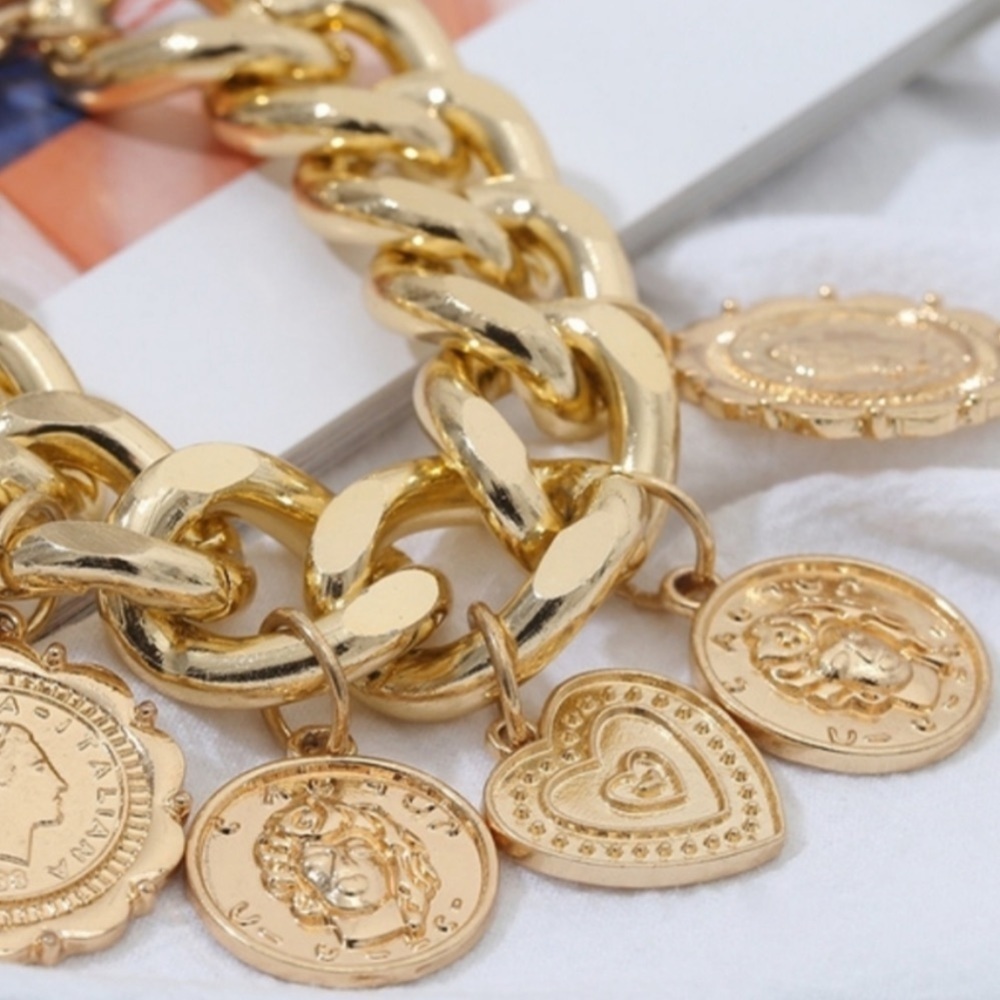 Chunky charm 18k gold pendant pennant chain bracelet portrait carv coin titanium - Picture 9 of 12
